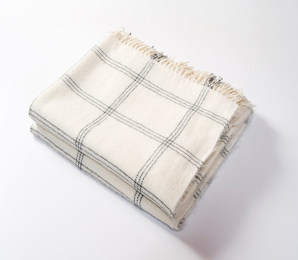 Alpaca Throw Windowpane Cream