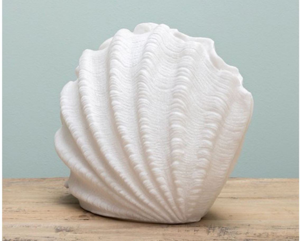 Standing Shell Lamp