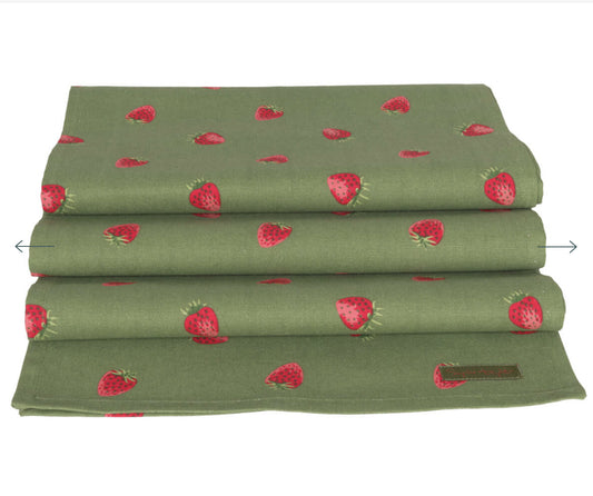 Table Runner - Strawberries