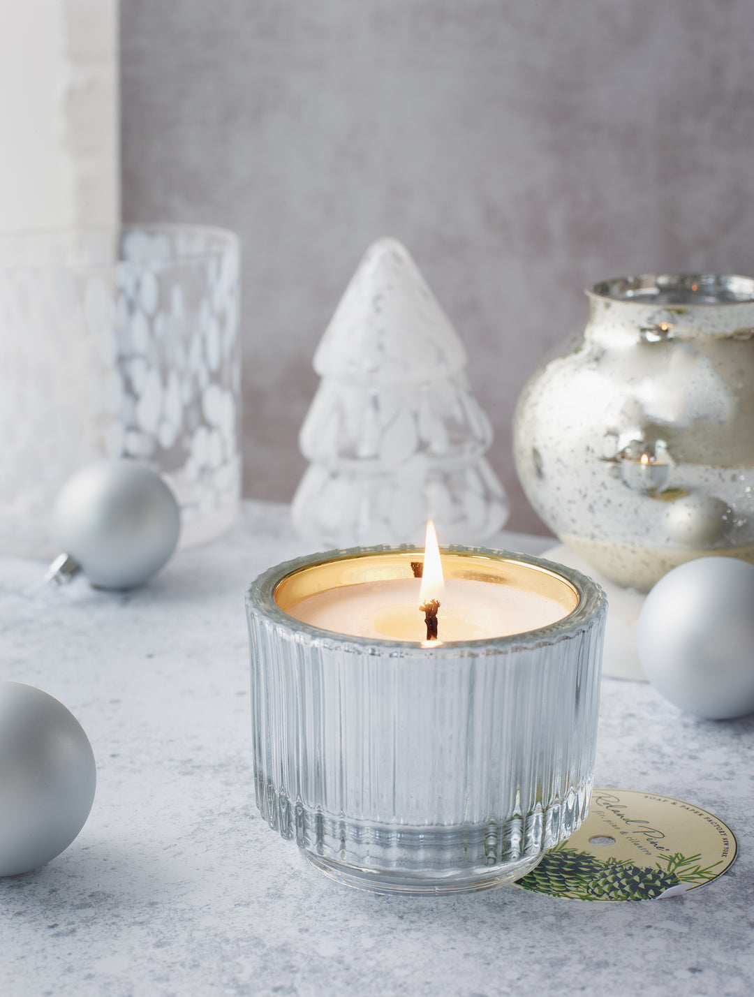 Roland Pine Single Wick Ribbed Glass Candle