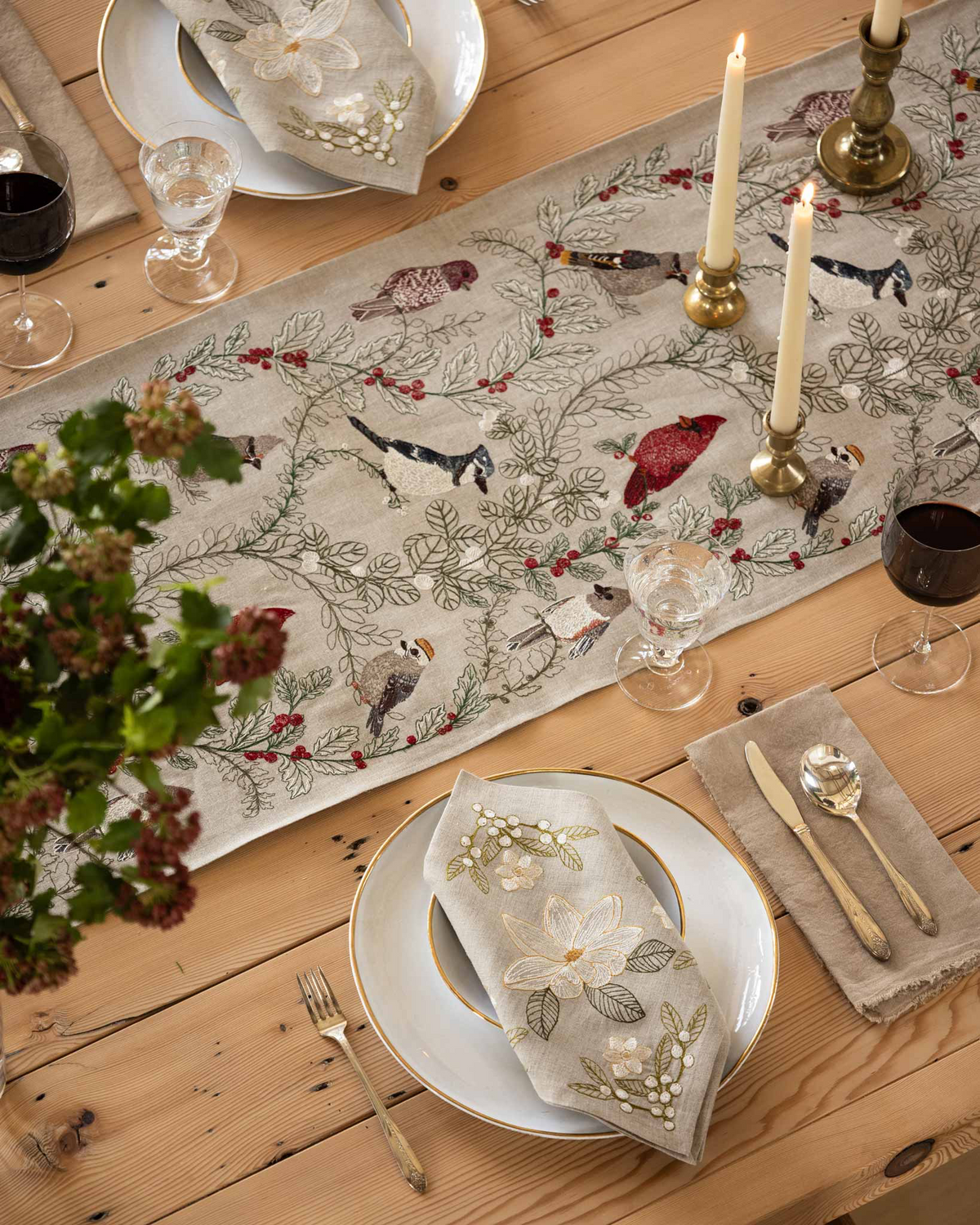 Winter Bird Table Runner