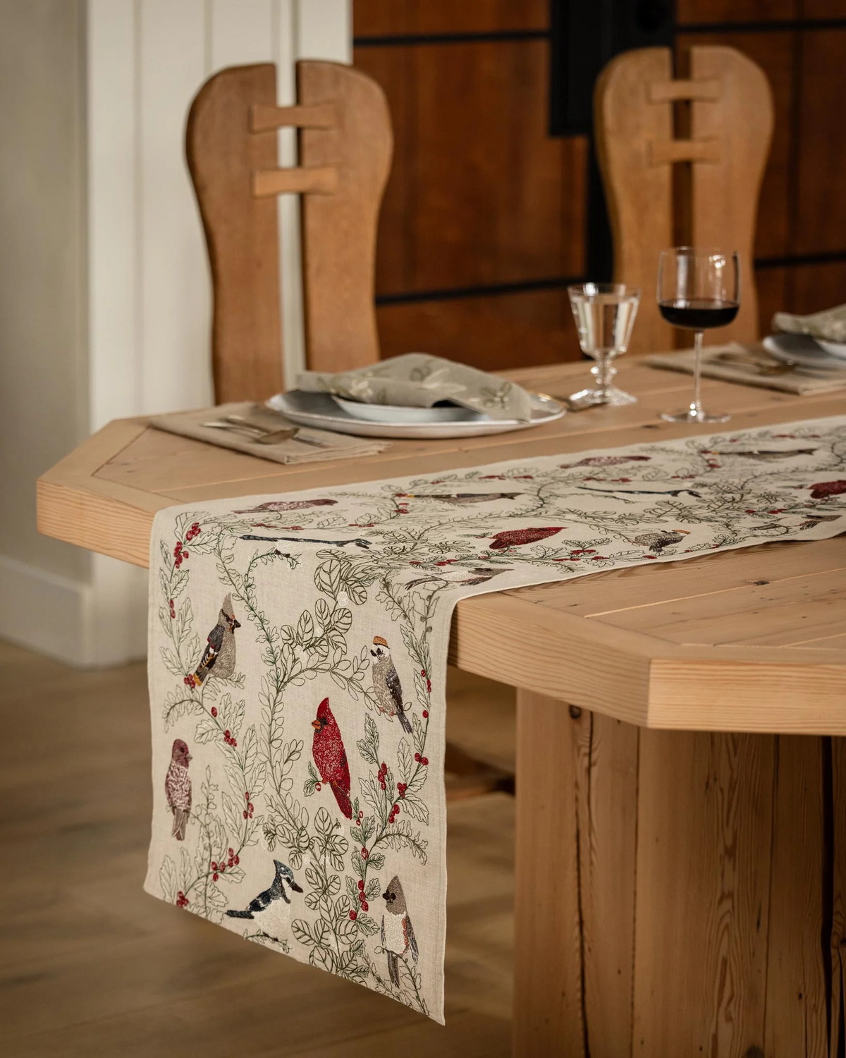 Winter Bird Table Runner