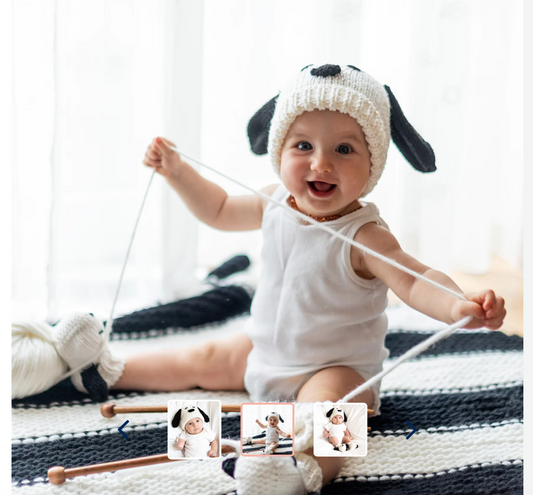 Peanuts Snoopy Hat and  Booties White/Black