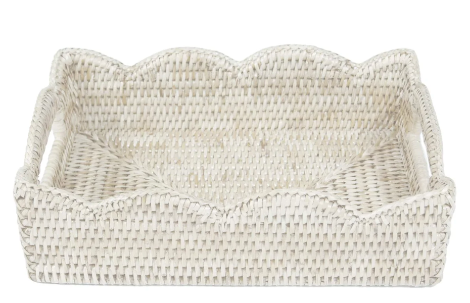 Rattan Scalloped Sm Tray Cream